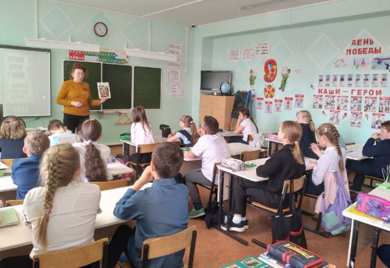 Заостровская детская библиотека приняла участие в XIII Международной Акции «Читаем детям о Великой Отечественной войне — 2022»
