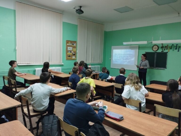 Беседы – диалог «Права, обязанности и ответственность несовершеннолетних» в Заостровской детской библиотеке Приморского района
