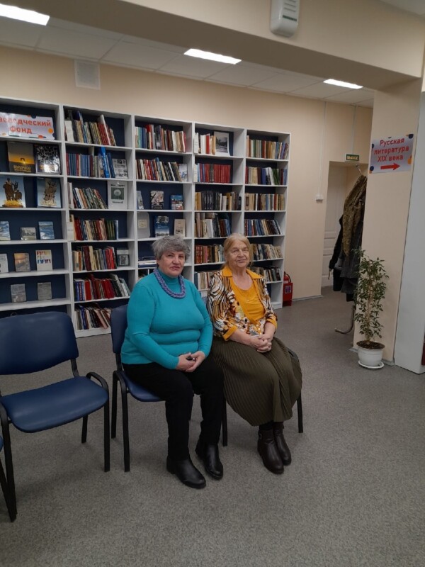 Час информации «Возможности ограничены, способности безграничны» в Рикасихинской библиотеке Приморского района
