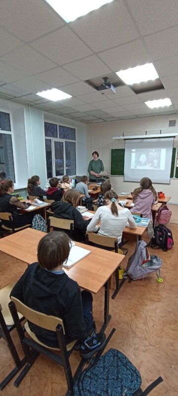 Час информации «Жизнь, отданная Северу» в Рикасихинской библиотеке Приморского района