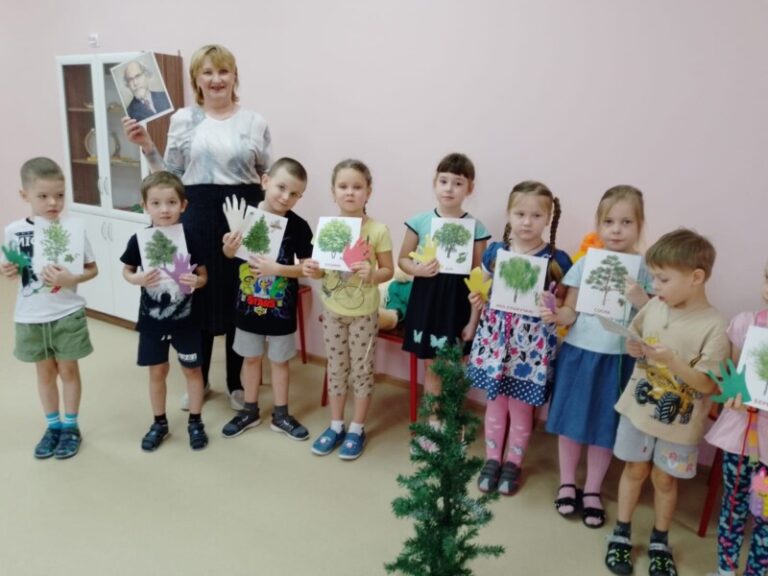 Громкие чтения «Читаем Пришвина. Лисичкин хлеб» в Лайдокской библиотеке Приморского района