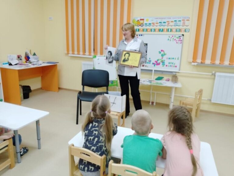 Громкие чтения «Давайте Пушкина читать!» в Лайдокской библиотеке Приморского района