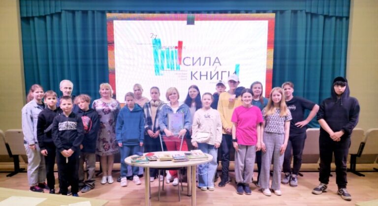 Акция «Сила книги» в Лайдокской библиотеке Приморского района