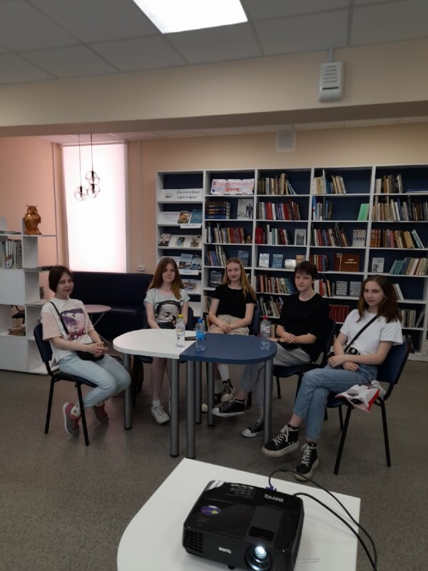 Интеллектуальная игра «Стиль жизни — здоровье» в Рикасихинской библиотеке Приморского района