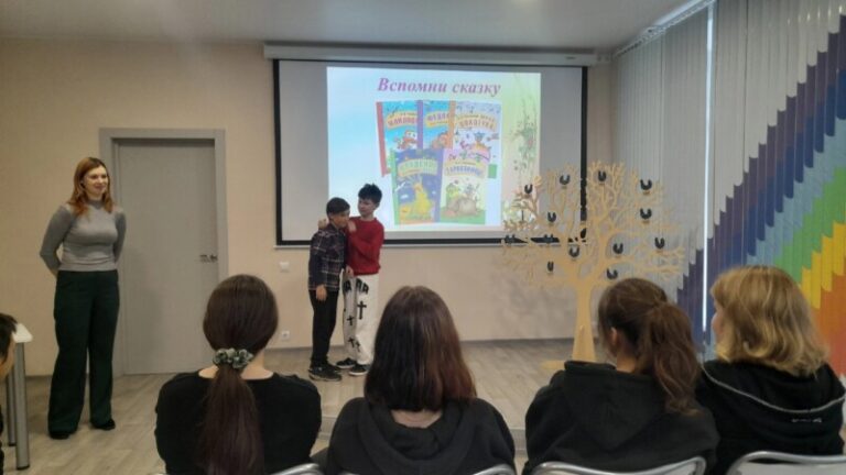 Квест-игра «Книги-юбиляры»в Центральной детской библиотеке Приморского района