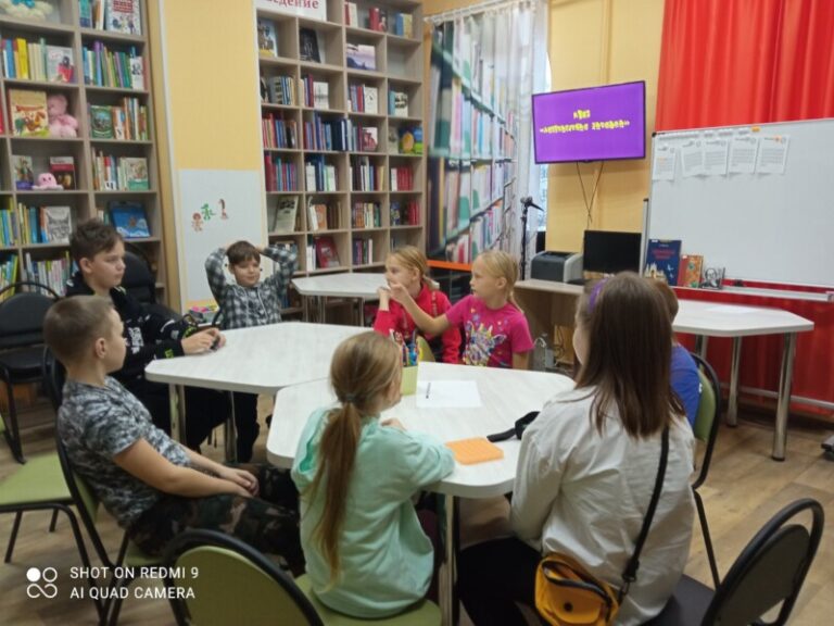 Интеллектуальный библиоквиз «Литературная зарядка» в Васьковской библиотеке Приморского района