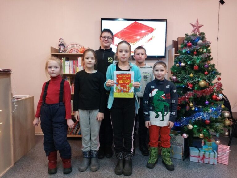 Правовой турнир «Знай и соблюдай!» в Луговской библиотеке Приморского района