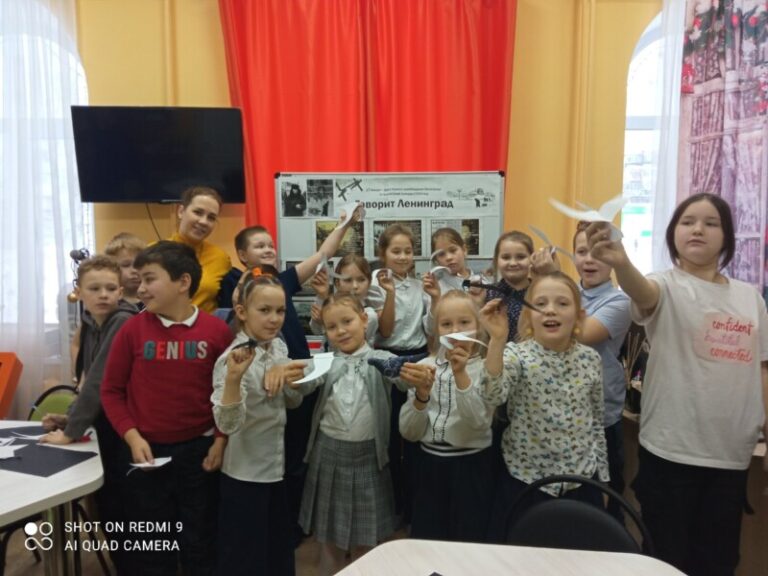 Акция «Читаем о блокаде» в Васьковской библиотеке Приморского округа
