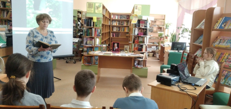 Клип- обзор «Белорусский мотив» в Талажской библиотеке Приморского округа