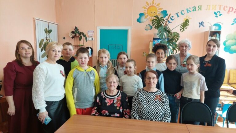 Встреча за круглым столом «Война глазами детей» в Повракульской библиотеке Приморского округа