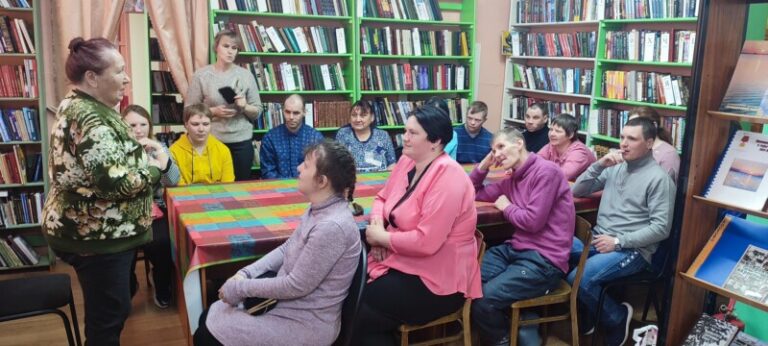 Встреча «Опаленное детство» в Бобровской библиотеке Приморского округа