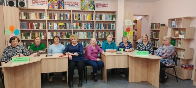Областная сетевая акция «День с писателем» в Луговской библиотеке Приморского округа